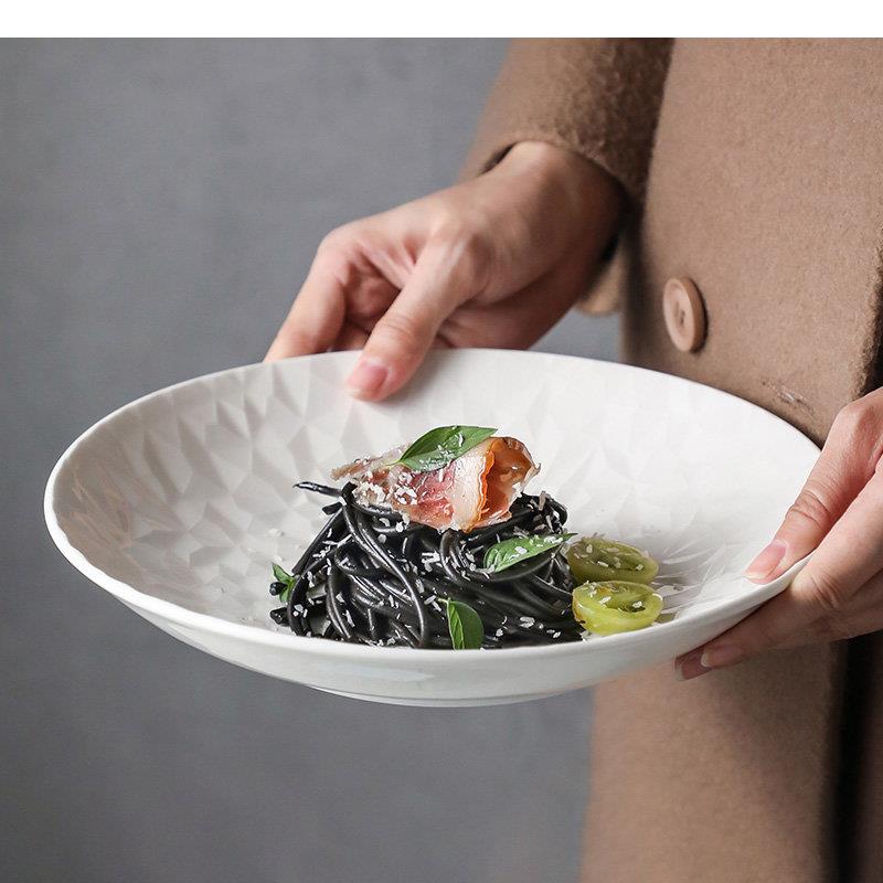 シンプルな丸型パスタステーキ寿司プレートセラミック調理皿家庭 - Home Cooking Steak のレビューと価格
